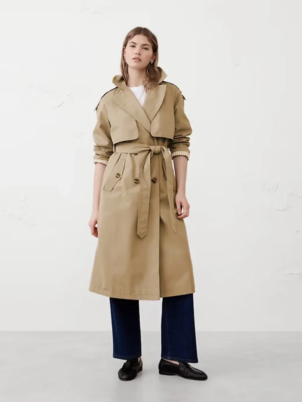Banana Republic Factory Timeless Trench - Picture 2 of 4